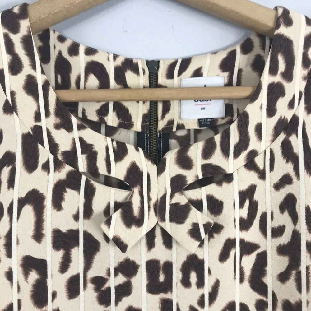 CAbi Leopard Print Sleeveless Top Blouse Striped Cutout Bow size XS - Picture 3 of 5